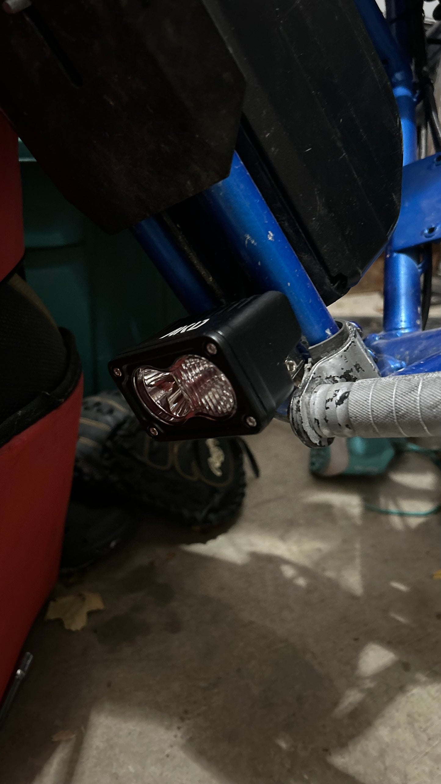 Ridstar wheelie light