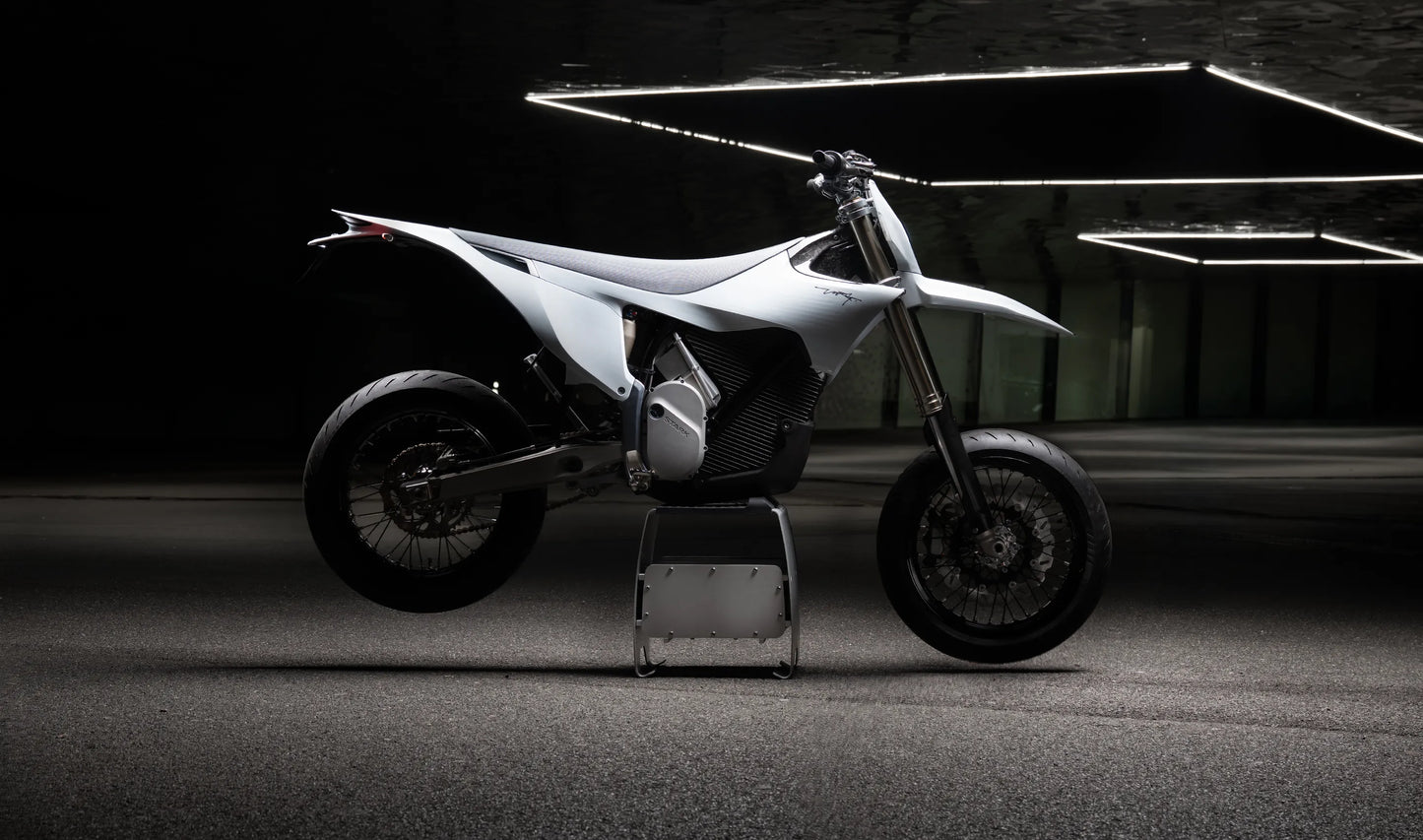 Stark Varg supermotos